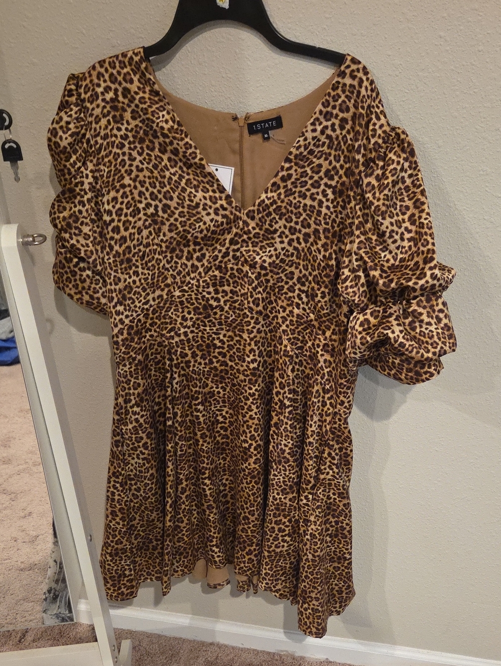 STATE Leopard Print V-Neck Puff Sleeve Tunic Short Dress
